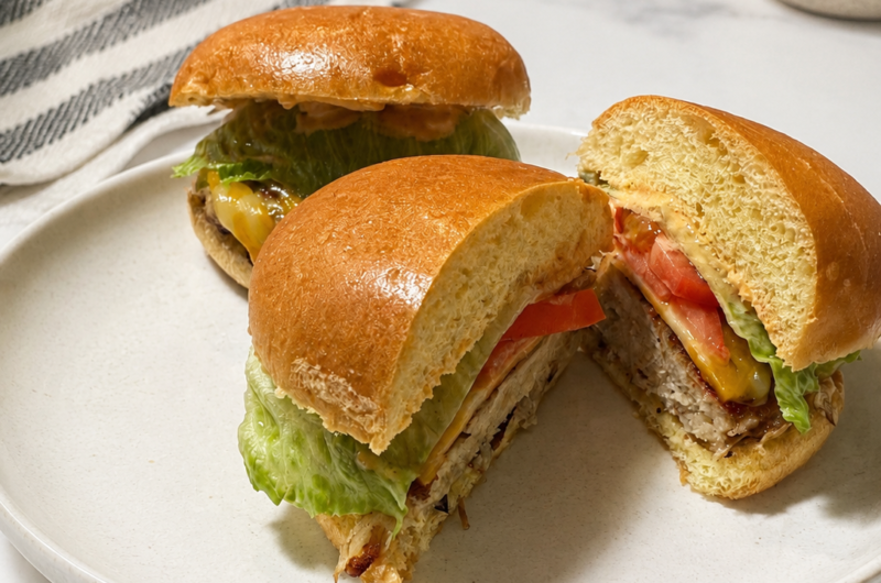 Chicken Burgers with Creamy Burger Sauce